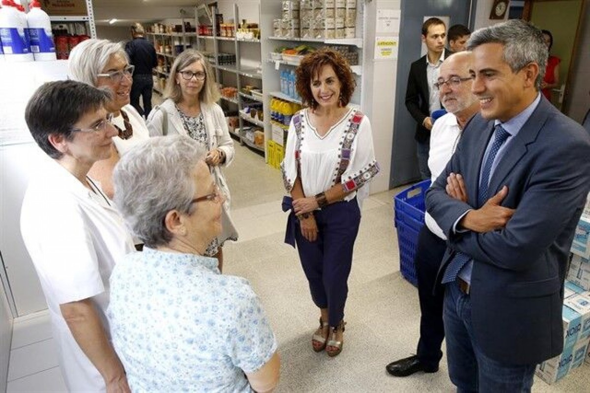 2el-gobierno-destina-cerca-de-170000-euros-al-servicio-de-economato-de-la-cocina_fotonoticia_20190822153039_640 Colaboraciones