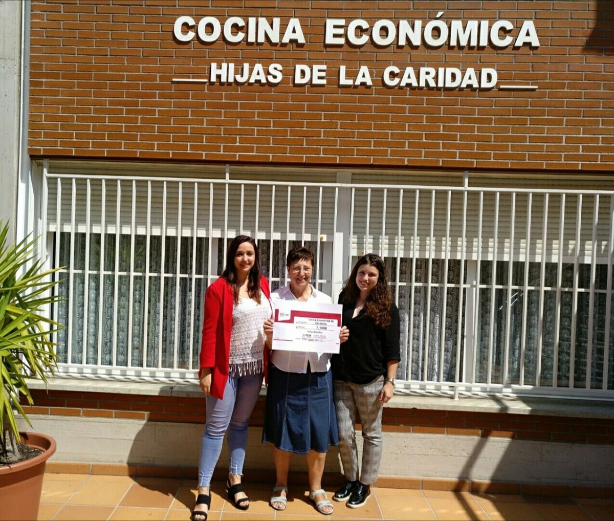 2 Colaboraciones